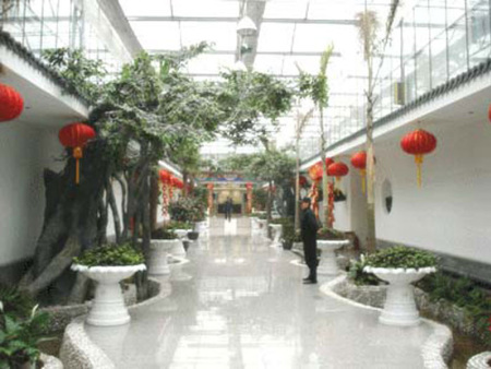 Ecological restaurant greenhouse