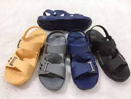 5778 单色贴底男士凉鞋40-45