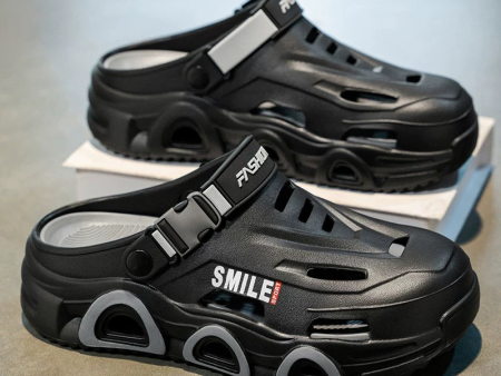 5819   三个洞描漆厚底洞洞鞋38-45