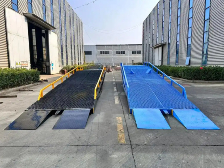 卸車(chē)登車(chē)橋定制