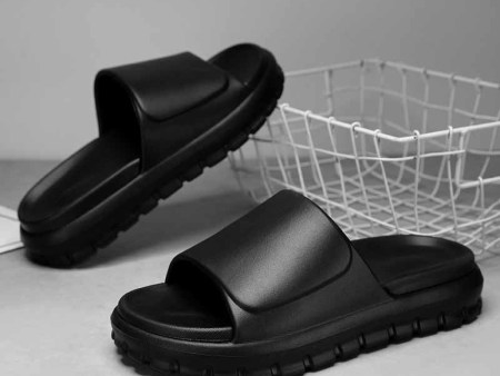 5869   情侣齿轮双色一字拖36-45