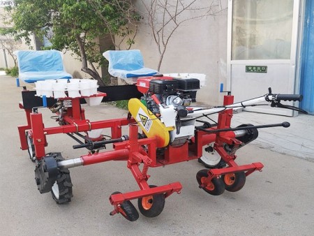 自走式移栽机