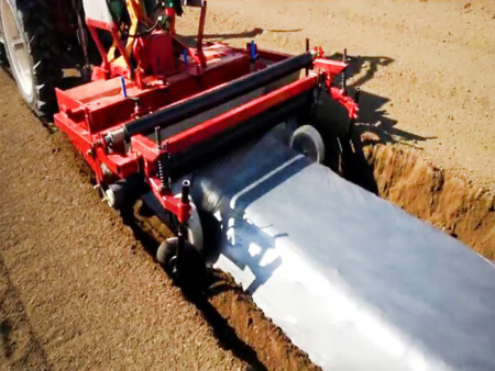 旋耕起垄铺膜机