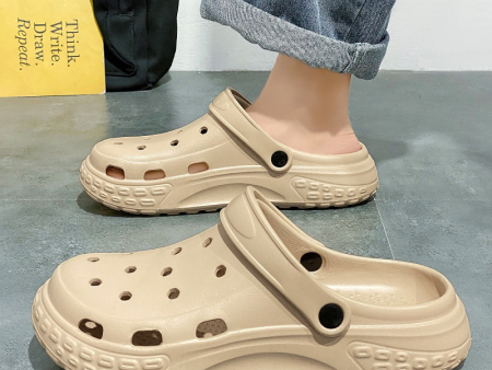 6217   轮胎厚底男士洞洞鞋39-45