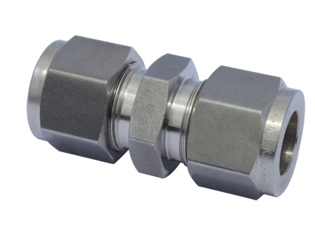 卡套直通中间接头