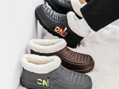 6316   个性时尚加绒雪地靴男40-45