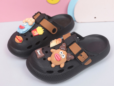 3238  儿童卡通唇印包头洞洞鞋24-35