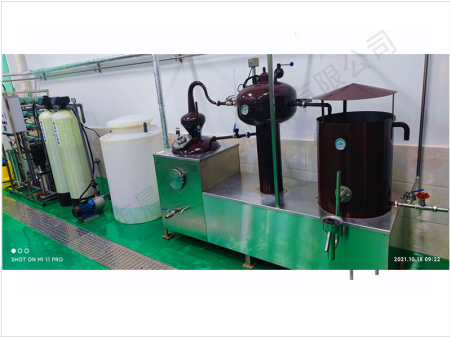 夏朗德蒸馏机组