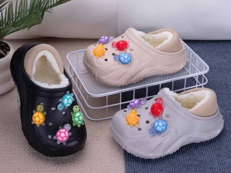 6383   儿童小乌龟饰扣单色棉鞋两穿28-39