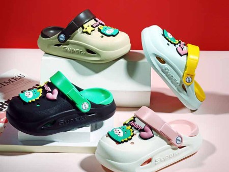 6399 可爱恐龙饰扣儿童洞洞鞋26-38