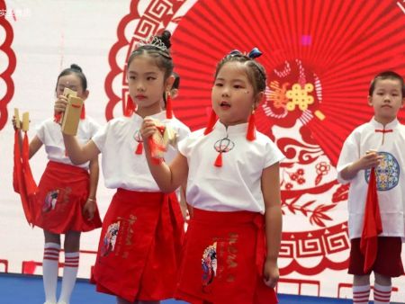 北京启点名星艺术教育：八商六修育三心，明星树下展风采