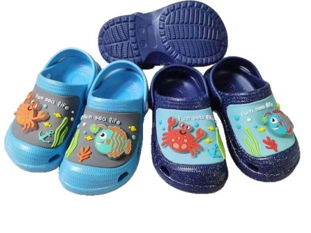 5472 儿童款游戏机饰扣洞洞鞋24-35