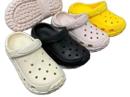 6480 轮胎印女款洞洞鞋35-40