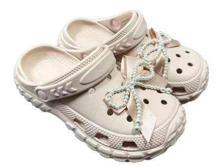 6479   女款珍珠丝带蝴蝶结轮胎印洞洞鞋35-40