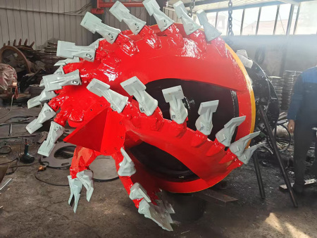 挖泥船液压绞刀