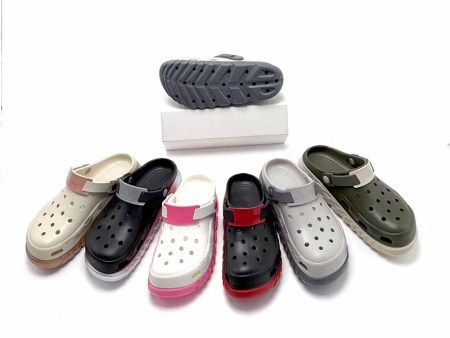 6491 双色描漆男女款洞洞鞋35-45