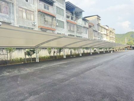 廣西某人民法院新建膜結(jié)構(gòu)停車(chē)棚