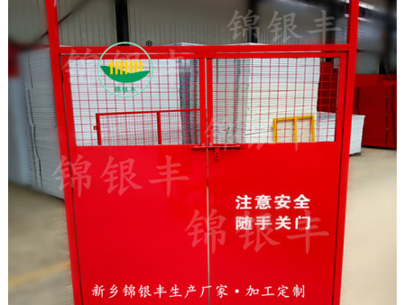 河南新鄉施工電梯門人貨梯安全門建筑樓層施工防護門升降機洞口井口防護門,建筑護欄 河南新鄉施工電梯門人貨梯安全門建筑樓層施工防護門升降機洞口井口防護門,建筑護欄