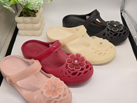 6567  花朵玛丽珍洞洞鞋36-41