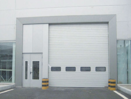 Industrial sliding door
