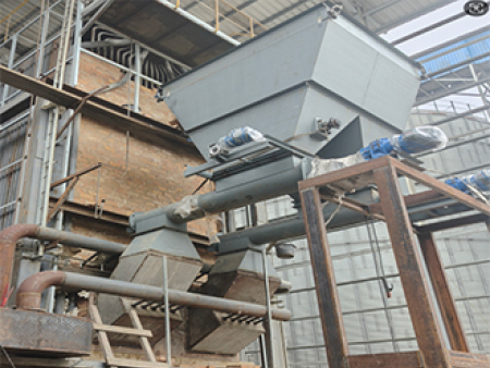 炉前双螺旋给料机