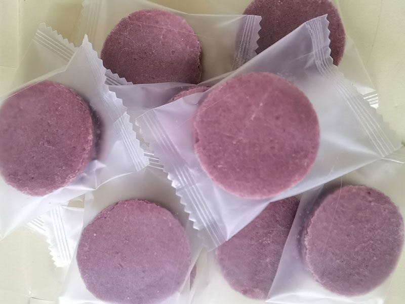 桑椹藍(lán)莓夾心山楂片