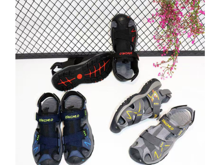 6690 大码防撞包头凉鞋男款40-47