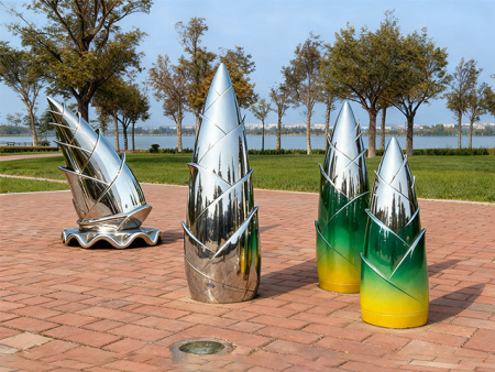 南京不锈钢雕塑-竹笋雕塑