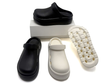 6744 男女松糕底纯色包头洞洞鞋35-45