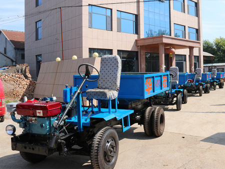 四不像運(yùn)輸車