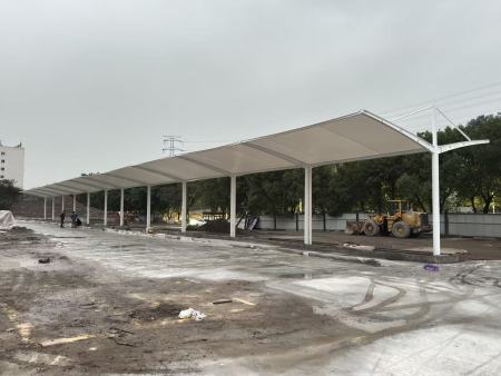 重慶沙坪壩井口膜結(jié)構(gòu)停車(chē)棚完工