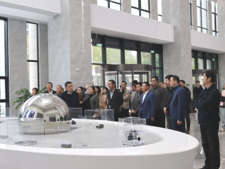 合肥市委党校领导一行莅临安徽瑞控信公司考察调研