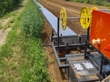 旋耕起垄施肥滴灌铺膜一体机
