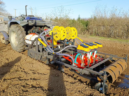 气吸式精量播种机