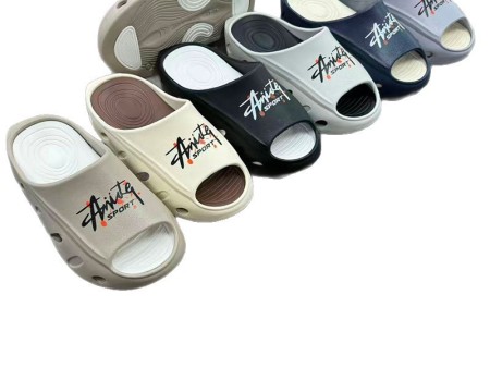 6796 帖字男士运动一字拖40-45