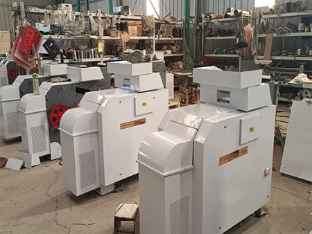 MJSY一18型籽棉试轧机