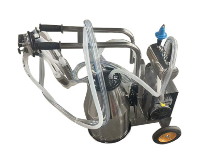 Maintenance free, oil-free, silent pulsating milking machine