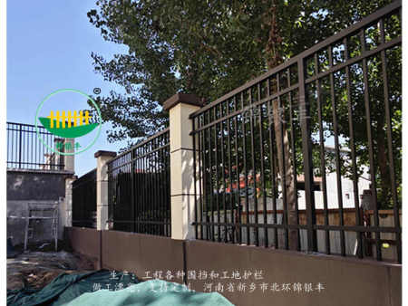 小区外墙方管栅栏 防爬锌钢铁艺护栏 隔离栏 小区外墙方管栅栏 防爬锌钢铁艺护栏 隔离栏