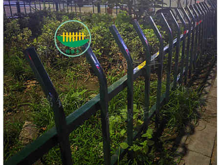 公园绿色锌钢防护围栏