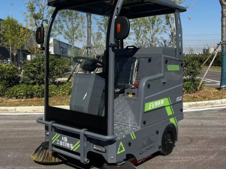 QNLJ-SD003YX-16A扫地车