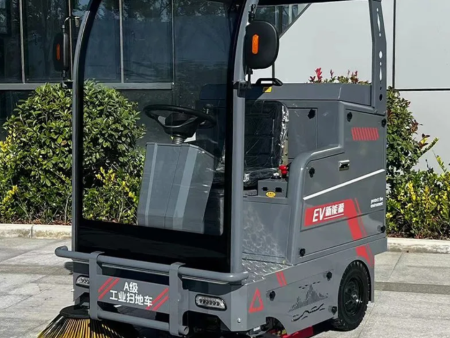 QNLJ-SD003YX-16A扫地车