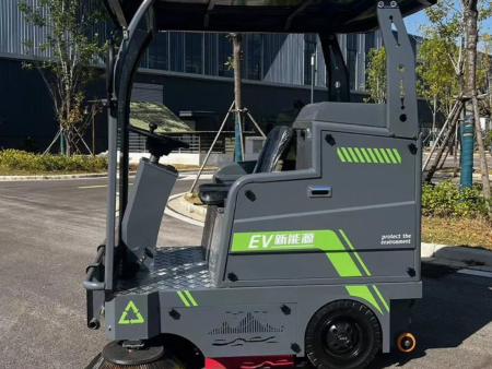 QNLJ-SD003YX-16A扫地车