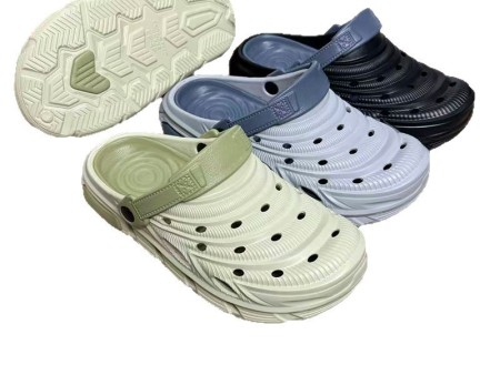 6862 男士山丘双色洞洞鞋40-45