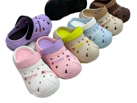 6874 女款交叉帖字双色洞洞鞋35-40