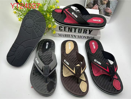 6939  人字拖男款40-45