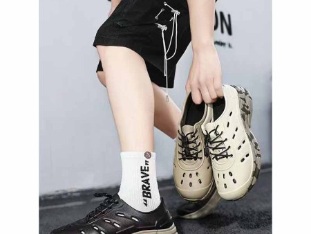 6977  运动鞋女款230-280