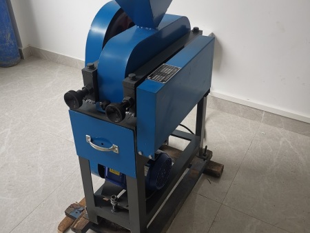 双辊破碎机安装调试与试车管理