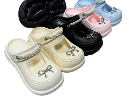 6717 珍珠蝴蝶结饰扣方头洞洞鞋女35-40