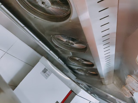 学校排油烟系统清洗，营造健康校园环境