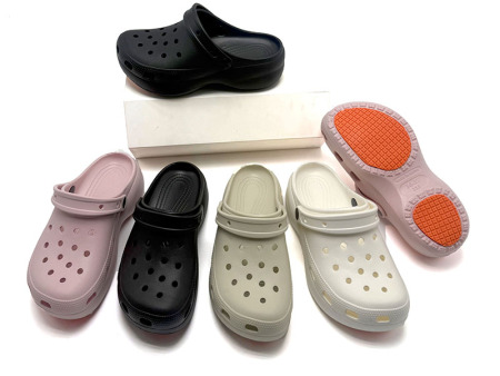 7008 防滑泡芙女款洞洞鞋36-41